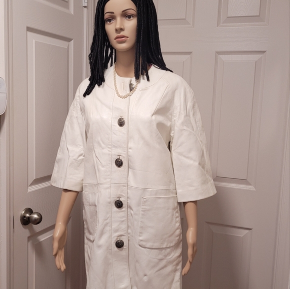 NWOT/ Vintage 1960's Leather White Coat - Picture 2 of 8